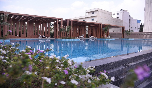 Mahindra Zen Completion Date